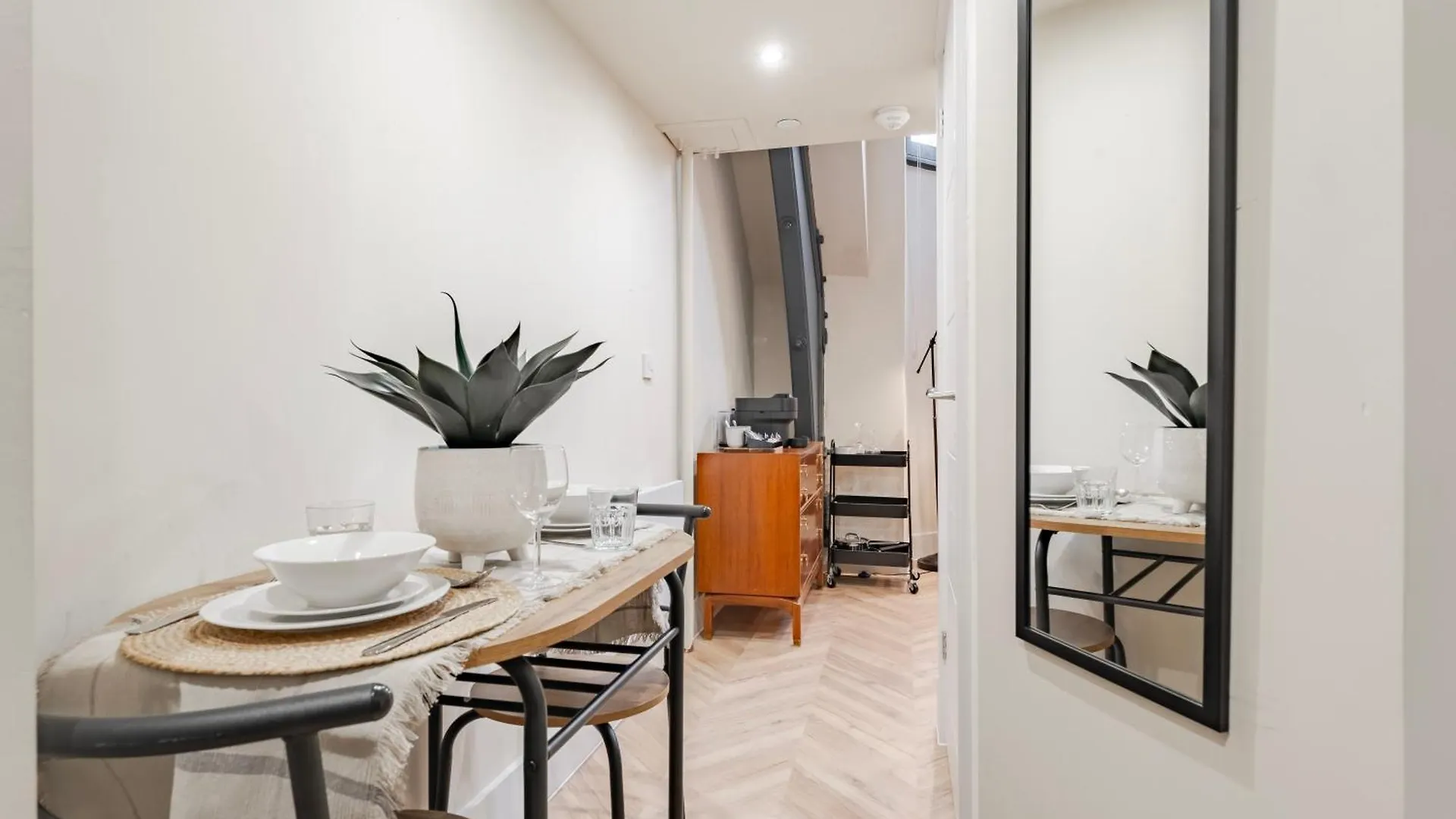 Luxury Tower, Penthouse & Split Level Apartments In Leeds City Centre 영국